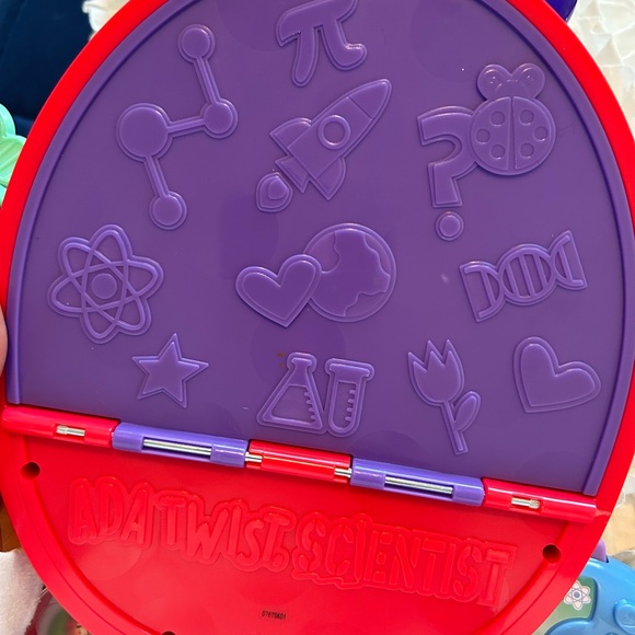 ADA TWIST SCIENTIST • Carry Bag Toy Set • 6 Piece Set • - Picture 2 of 16